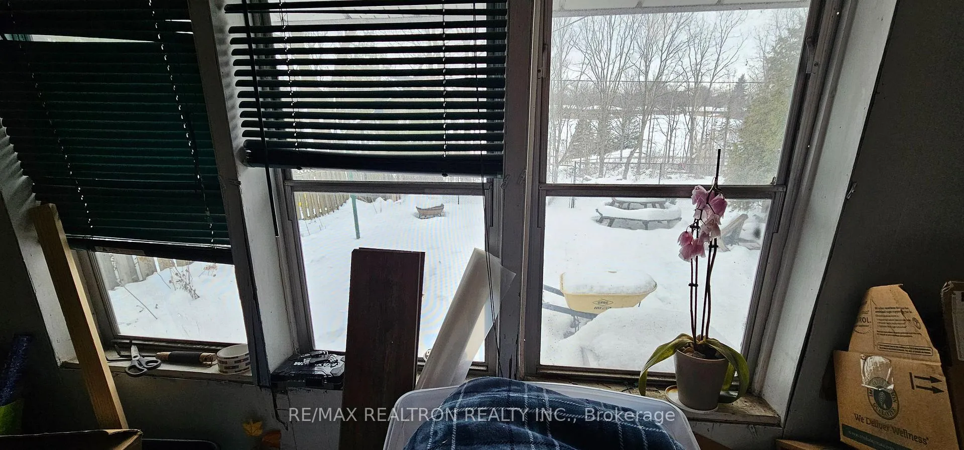 Photo 32 of 97 Belmont Avenue E, Kitchener — HOMEH