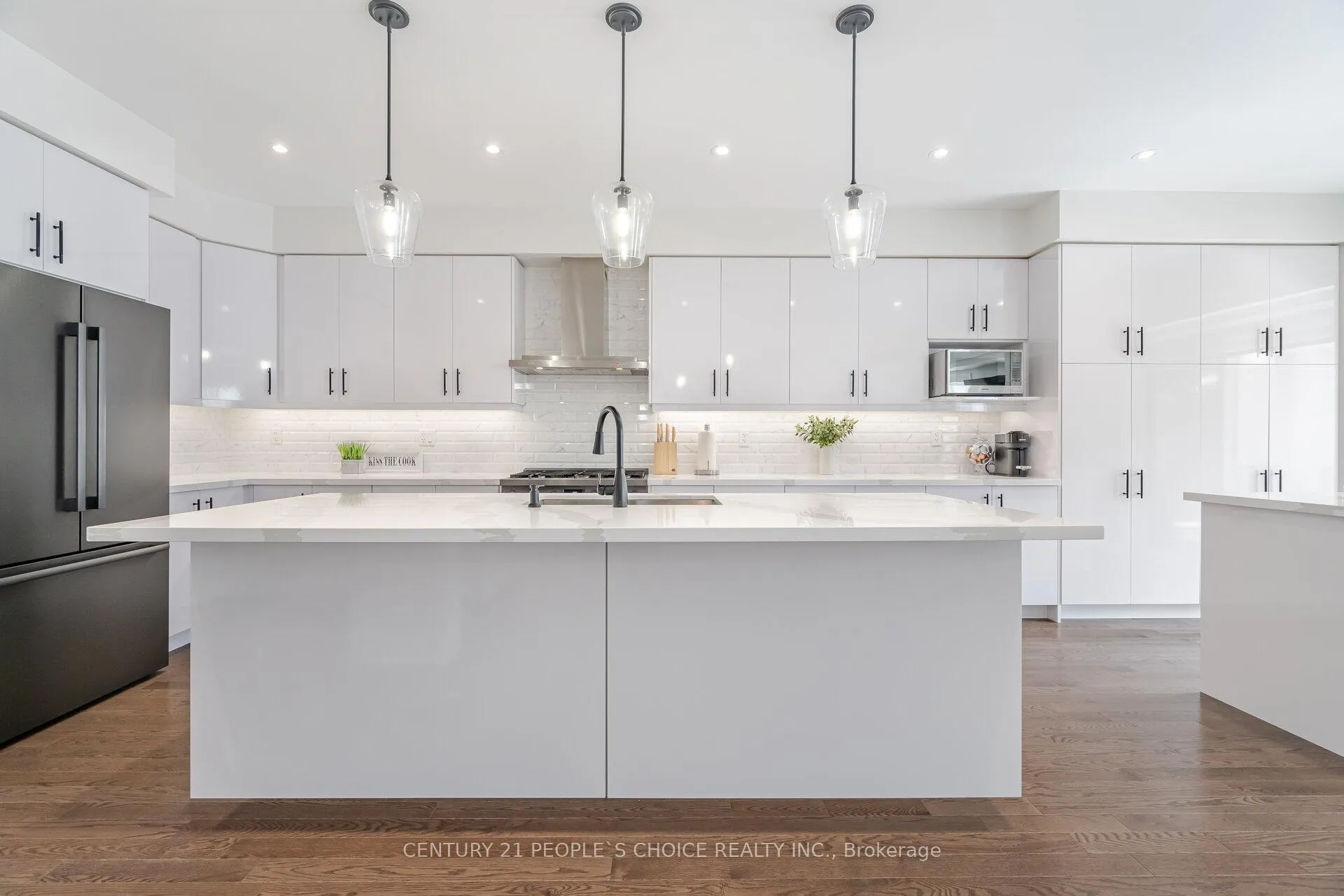 Photo 8 of 224 Bellefond Street, Vaughan, Kleinburg — HOMEH
