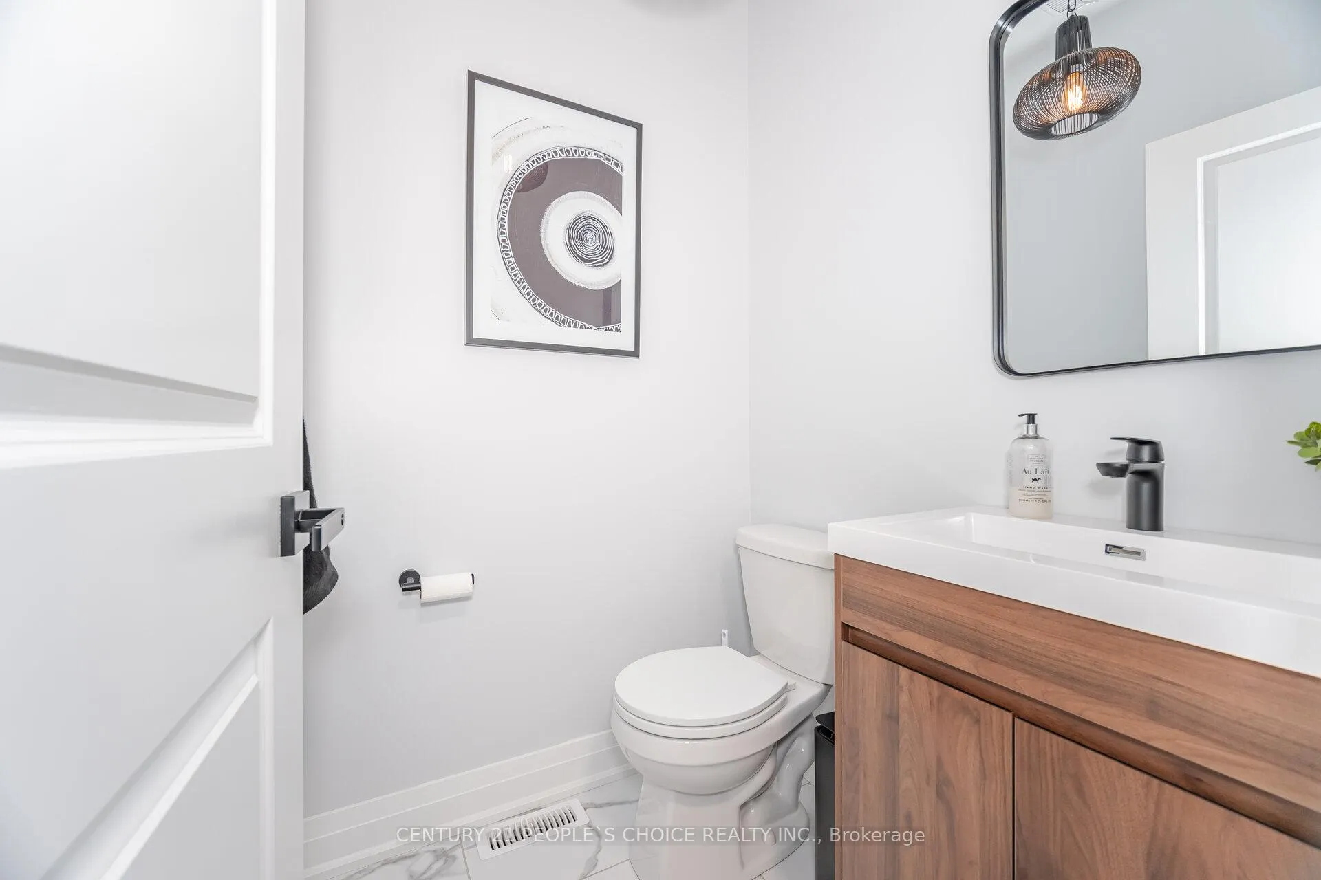 Photo 20 of 224 Bellefond Street, Vaughan, Kleinburg — HOMEH