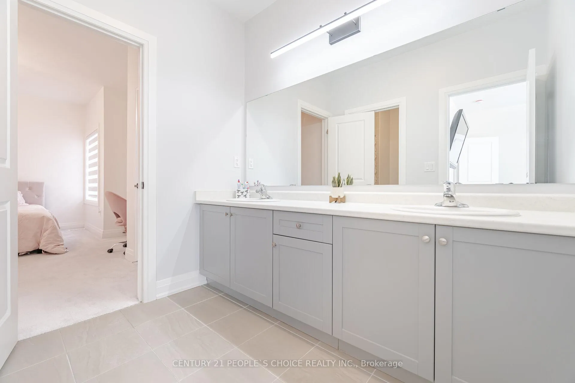 Photo 30 of 224 Bellefond Street, Vaughan, Kleinburg — HOMEH