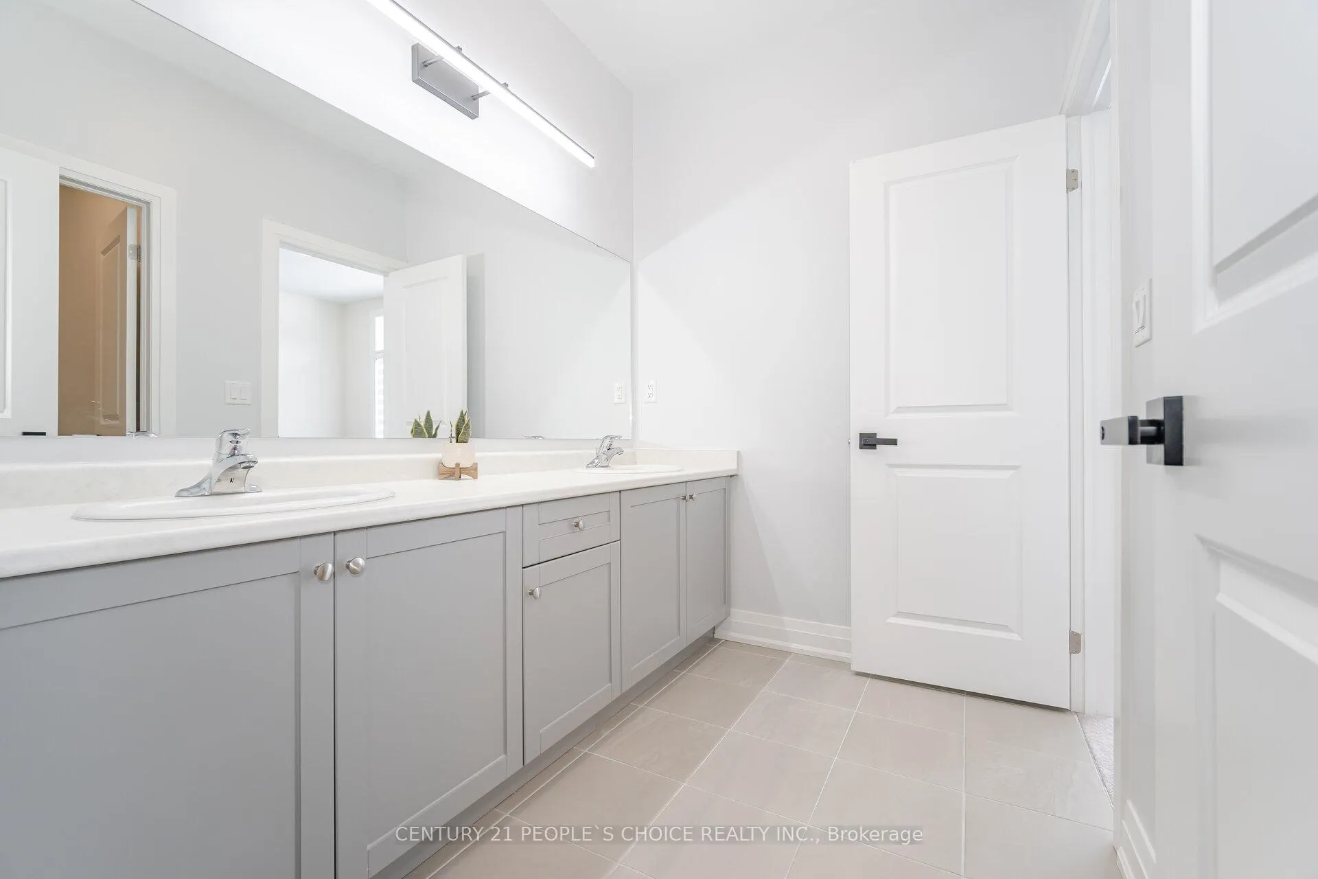 Photo 31 of 224 Bellefond Street, Vaughan, Kleinburg — HOMEH
