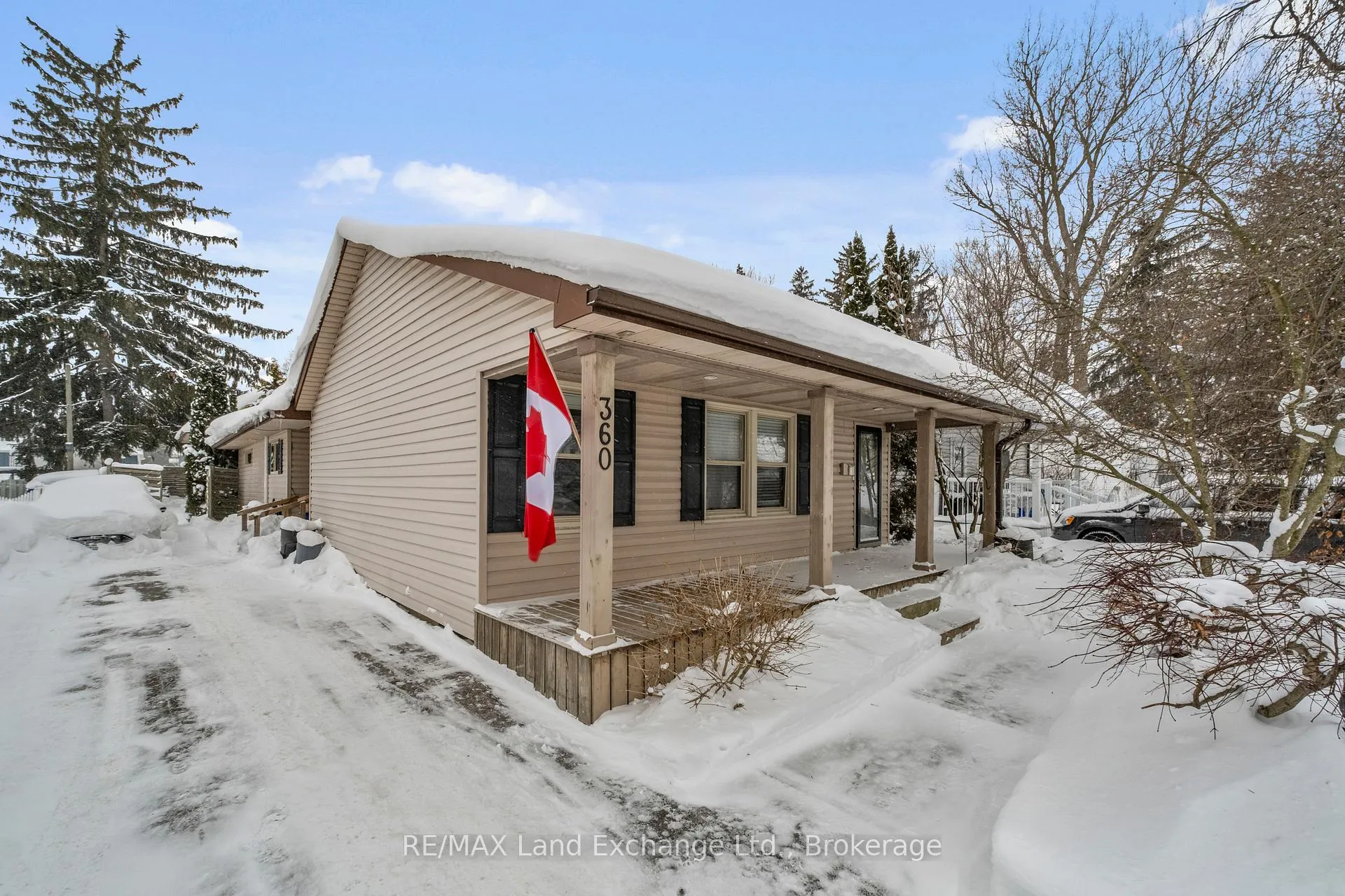Photo 2 of 360 Boulton Street, Minto — HOMEH