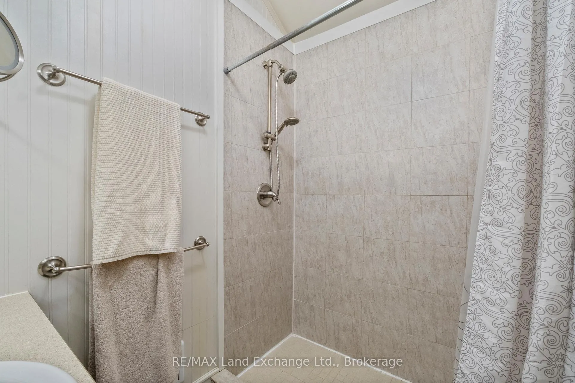 Photo 16 of 360 Boulton Street, Minto — HOMEH