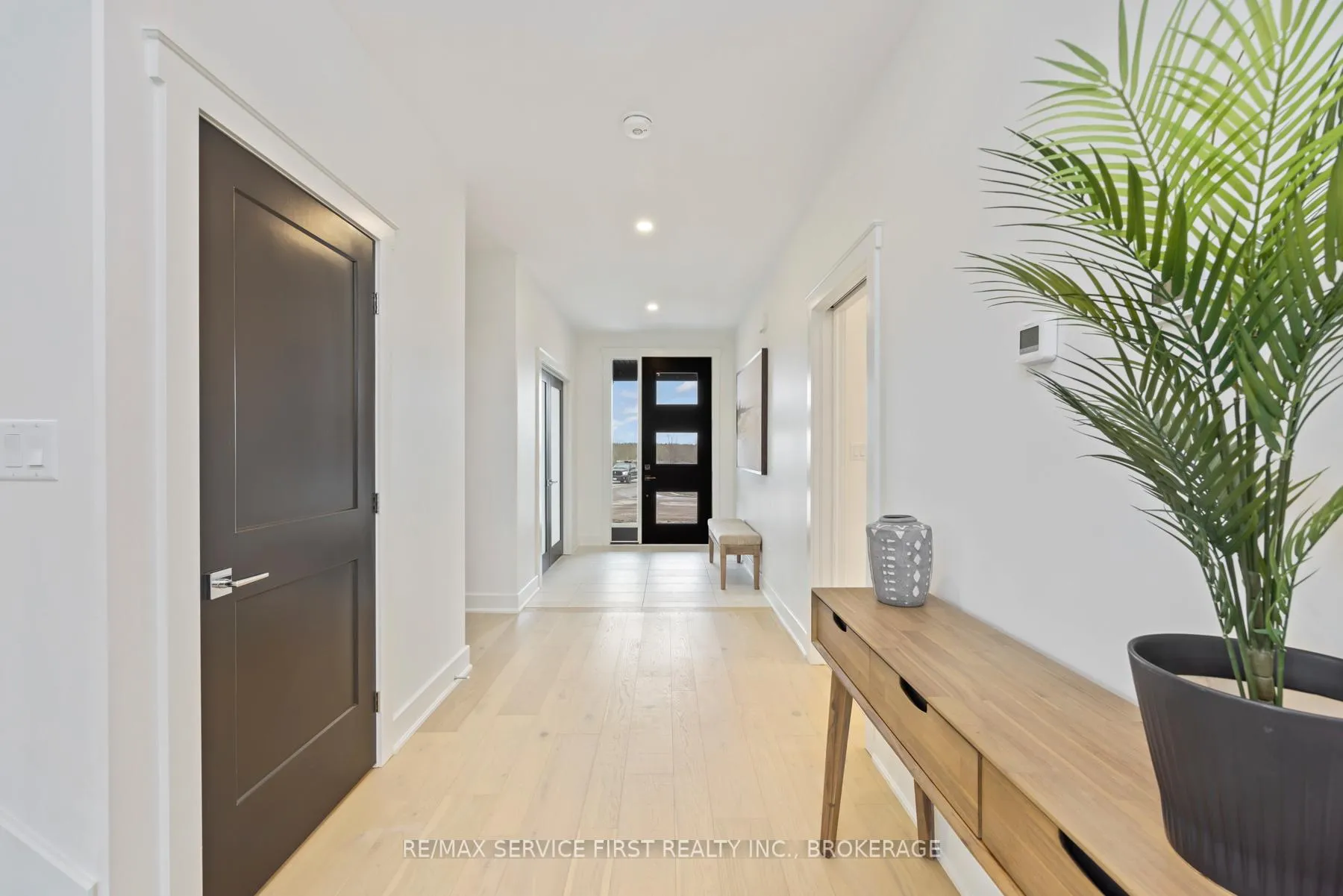 Photo 4 of 1700 Monica Drive, Kingston, City Northwest — HOMEH