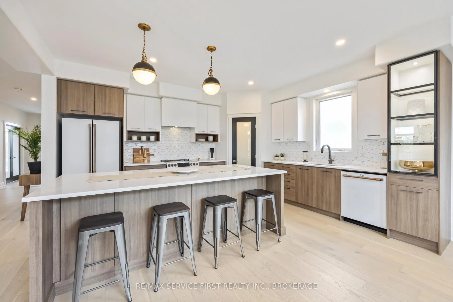 Photo 24 of 1700 Monica Drive, Kingston, City Northwest — HOMEH