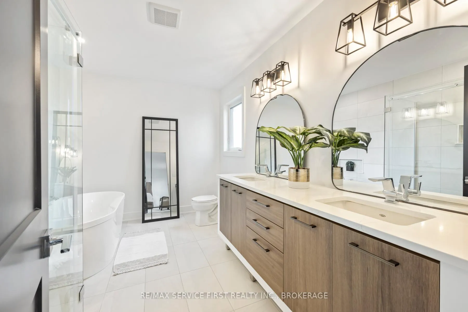Photo 35 of 1700 Monica Drive, Kingston, City Northwest — HOMEH