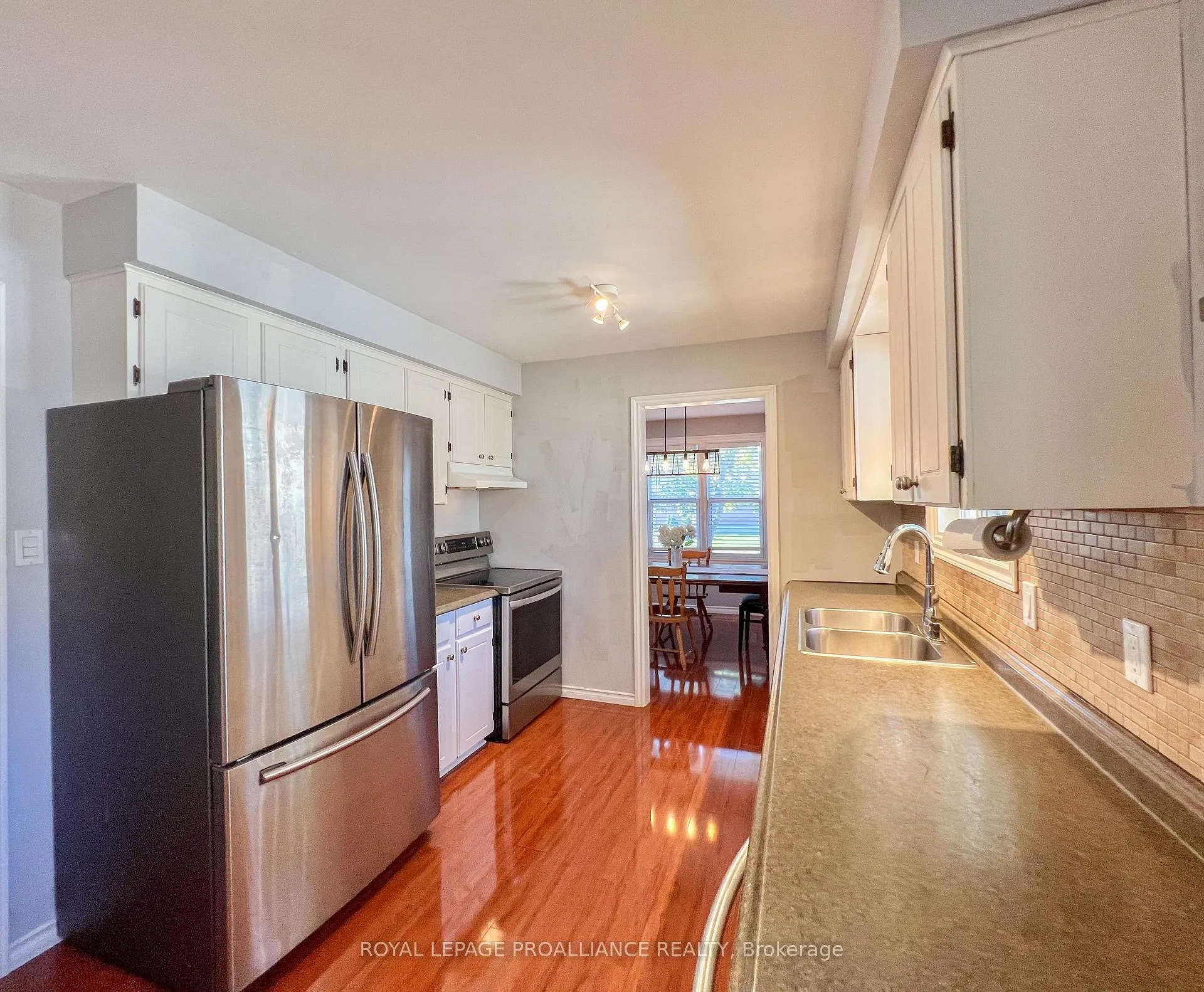Photo 12 of 157 Singleton Drive, Belleville, Belleville Ward — HOMEH