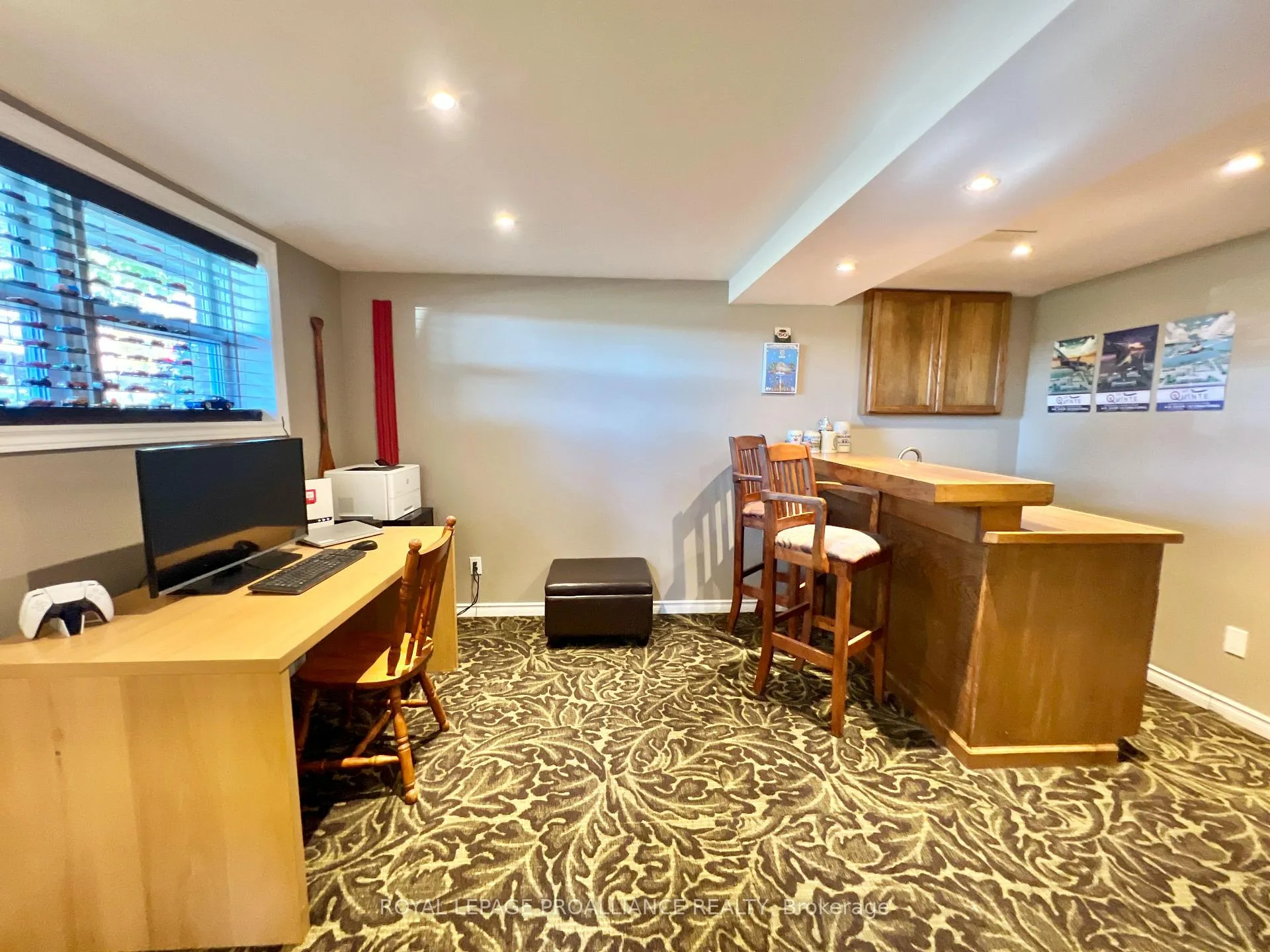 Photo 21 of 157 Singleton Drive, Belleville, Belleville Ward — HOMEH