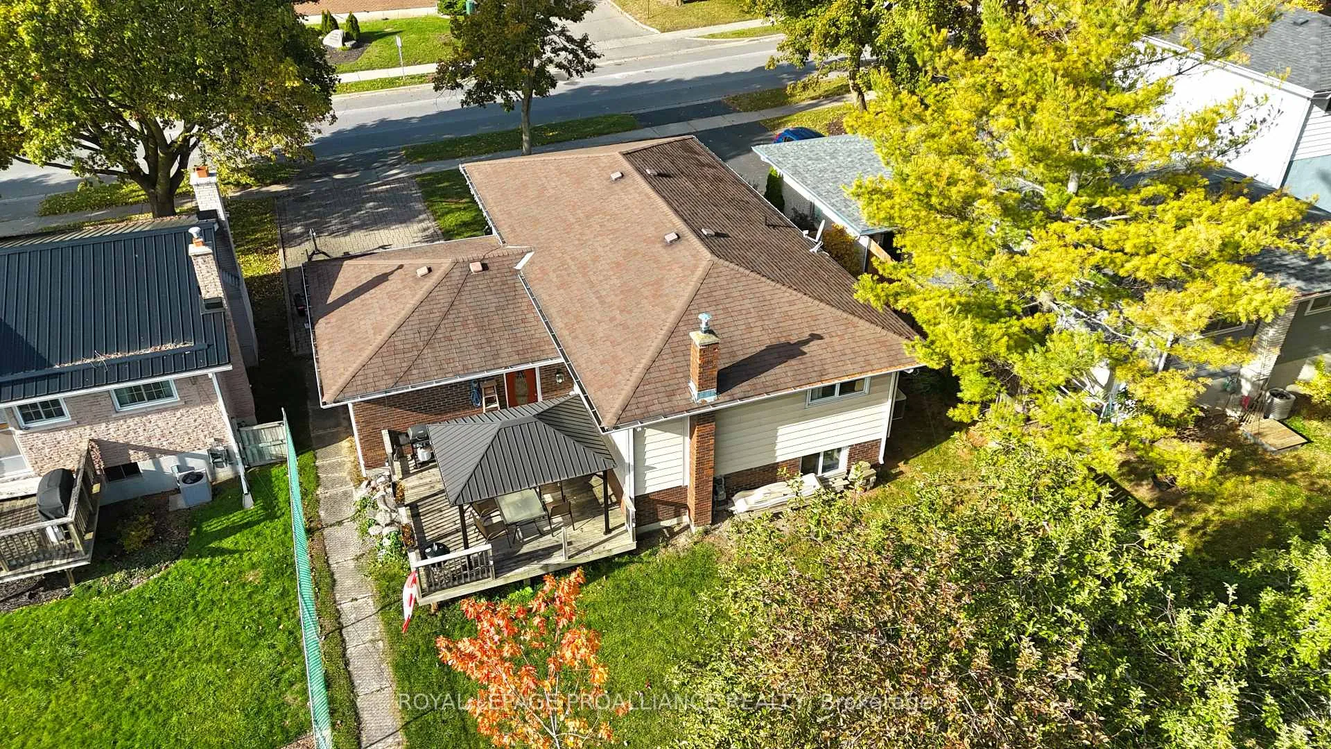 Photo 27 of 157 Singleton Drive, Belleville, Belleville Ward — HOMEH