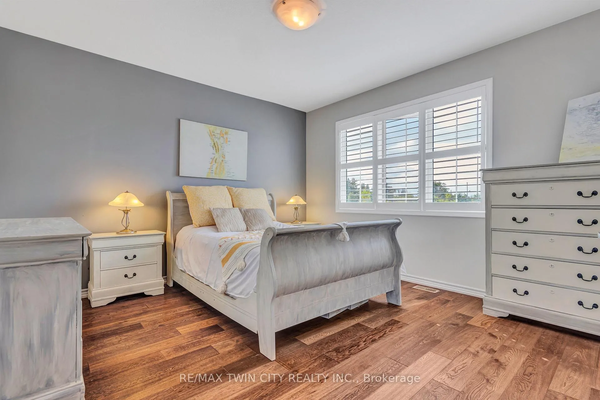Photo 31 of 23 Shoreacres Drive, Kitchener — HOMEH