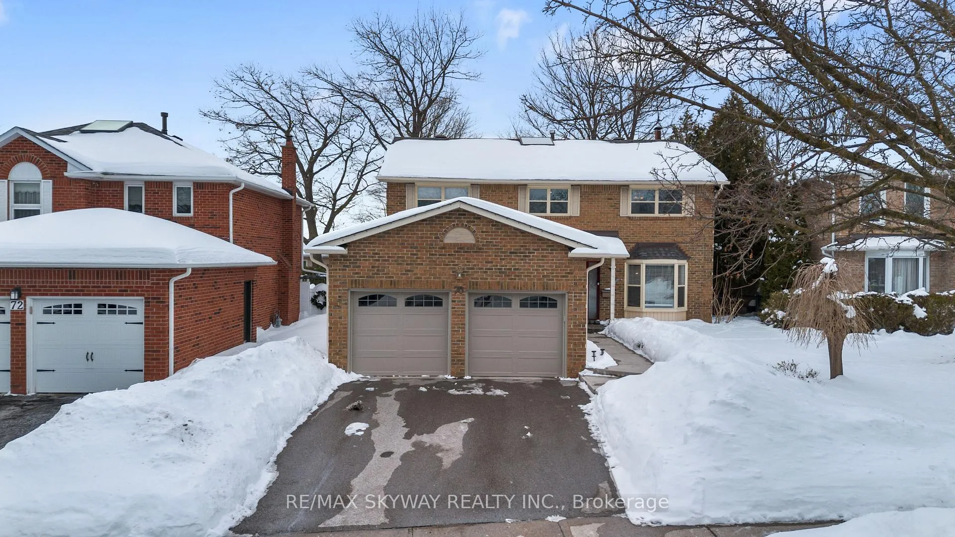 Photo 1 of 70 Barr Crescent, Brampton, Heart Lake East — HOMEH