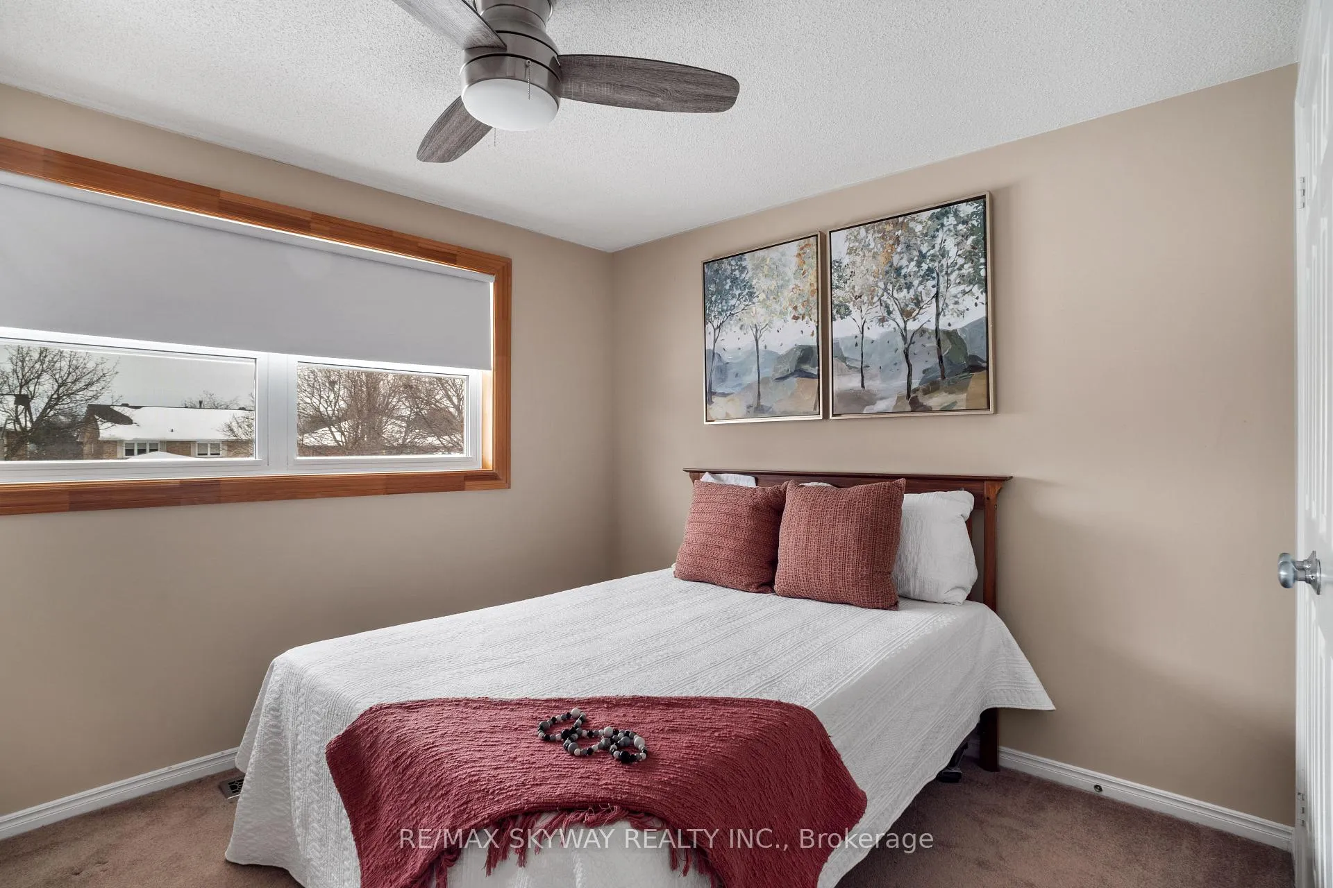 Photo 24 of 70 Barr Crescent, Brampton, Heart Lake East — HOMEH