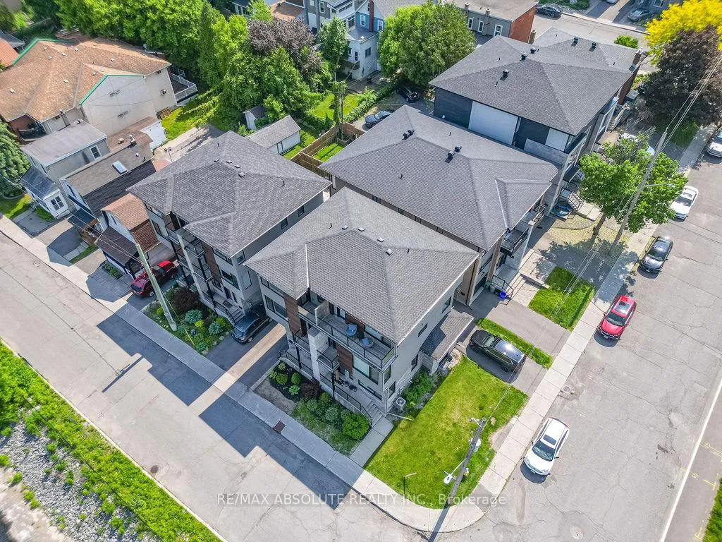 Photo 50 of 2 C Railway Street, Ottawa, West Centre Town — HOMEH