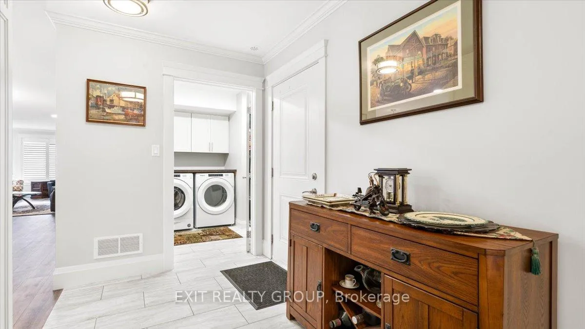 Photo 5 of 136 Raglan Street, Brighton — HOMEH