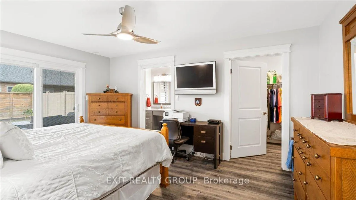 Photo 17 of 136 Raglan Street, Brighton — HOMEH