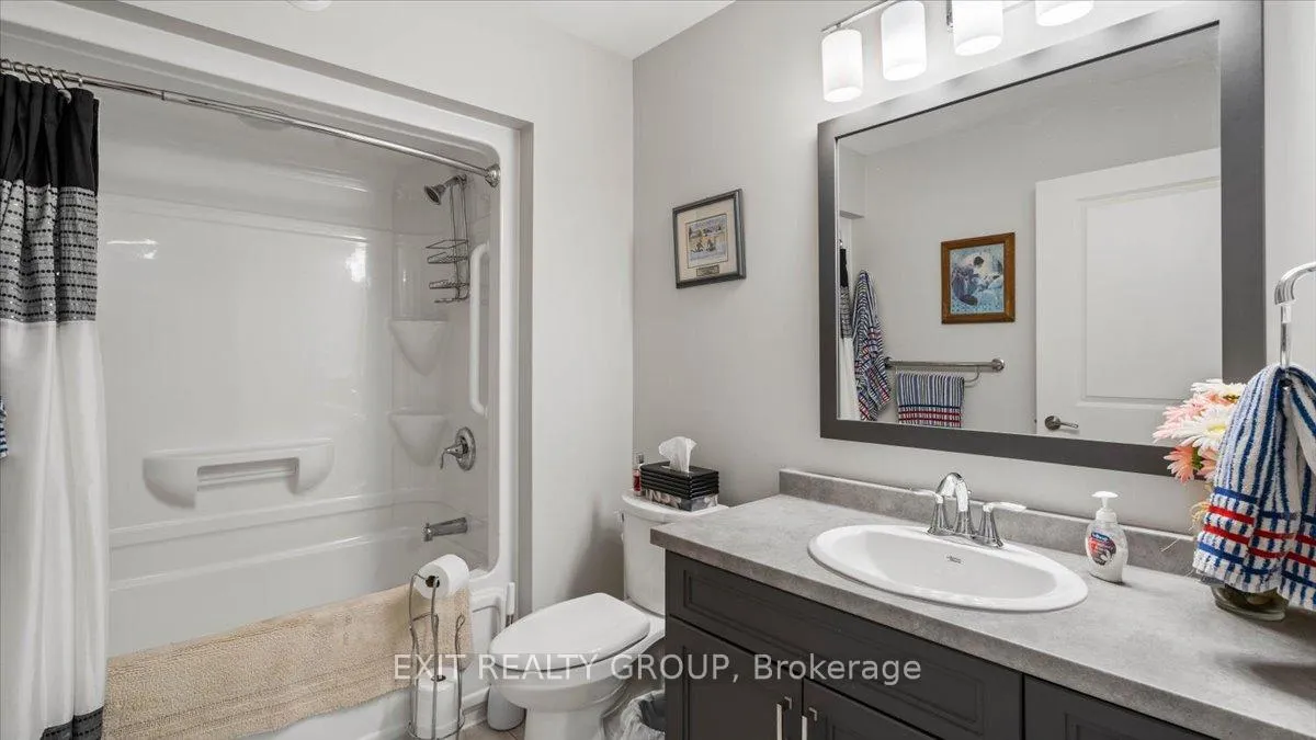 Photo 24 of 136 Raglan Street, Brighton — HOMEH