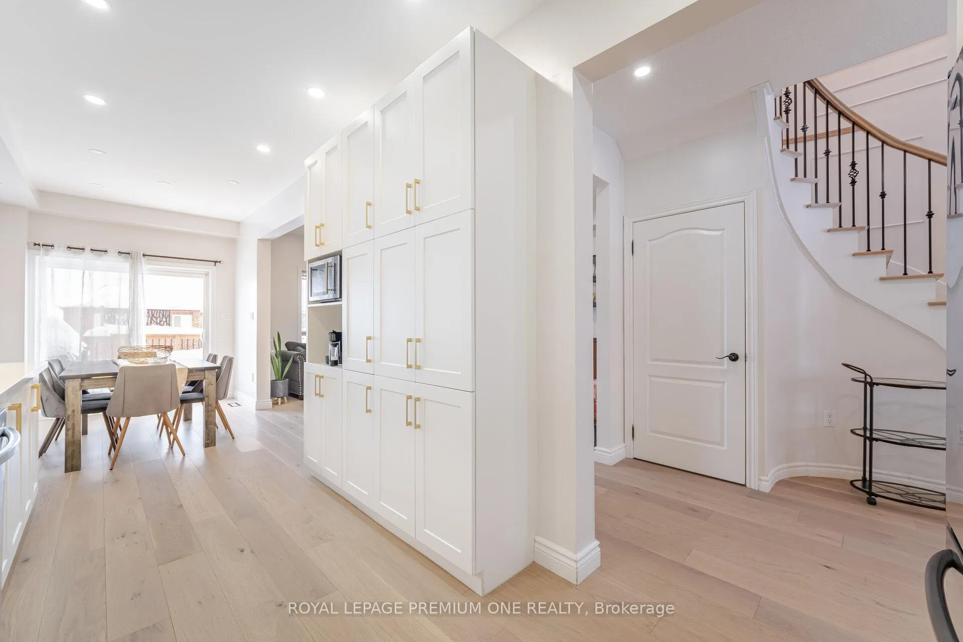 Photo 8 of 57 Cherry Bush Road, Vaughan, Patterson — HOMEH