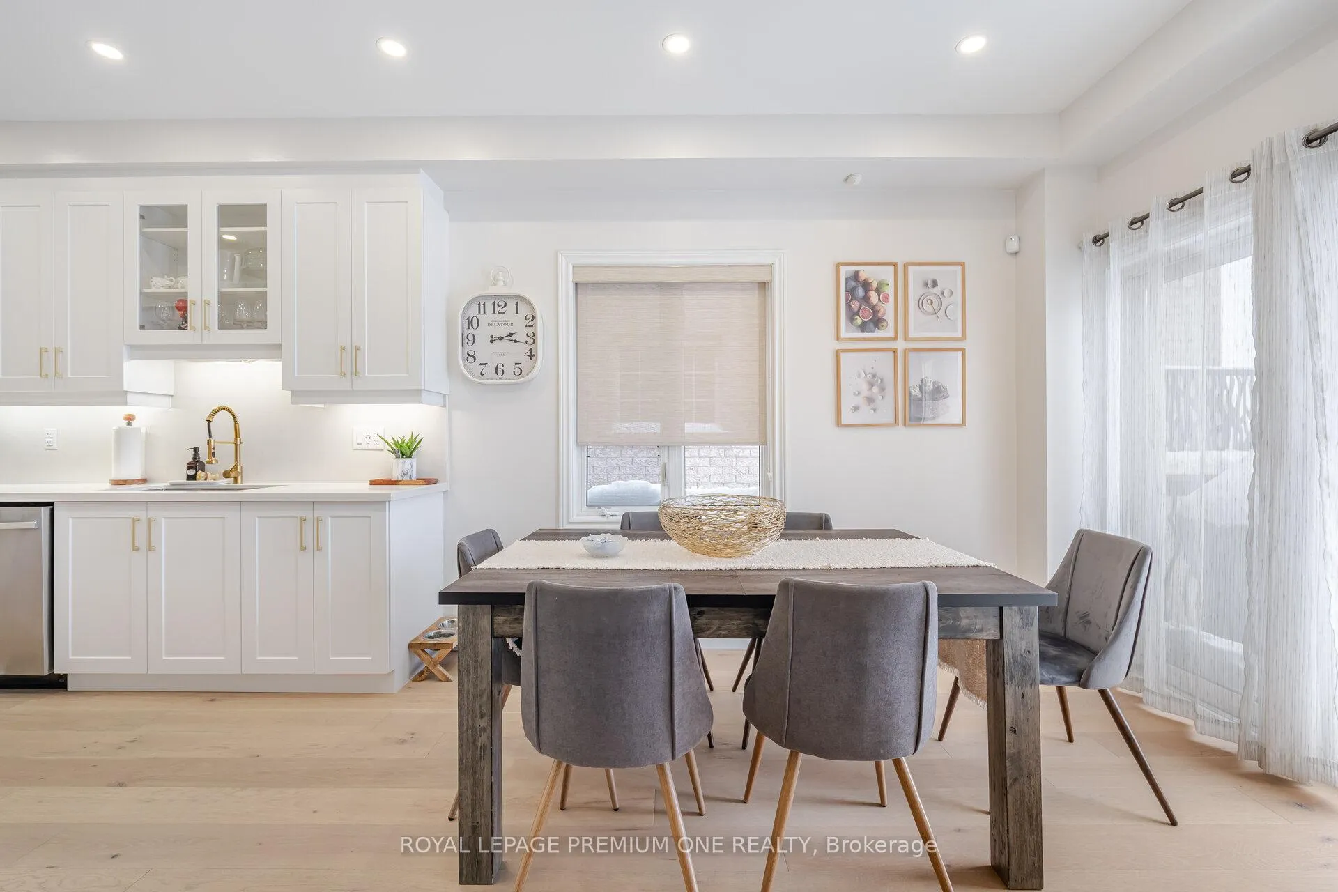 Photo 10 of 57 Cherry Bush Road, Vaughan, Patterson — HOMEH
