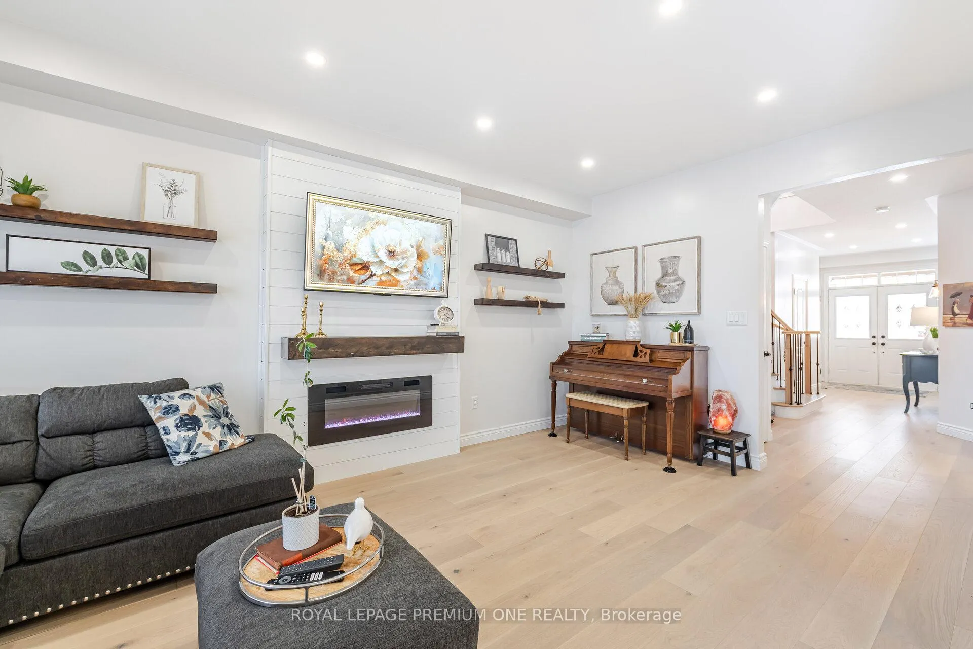 Photo 13 of 57 Cherry Bush Road, Vaughan, Patterson — HOMEH