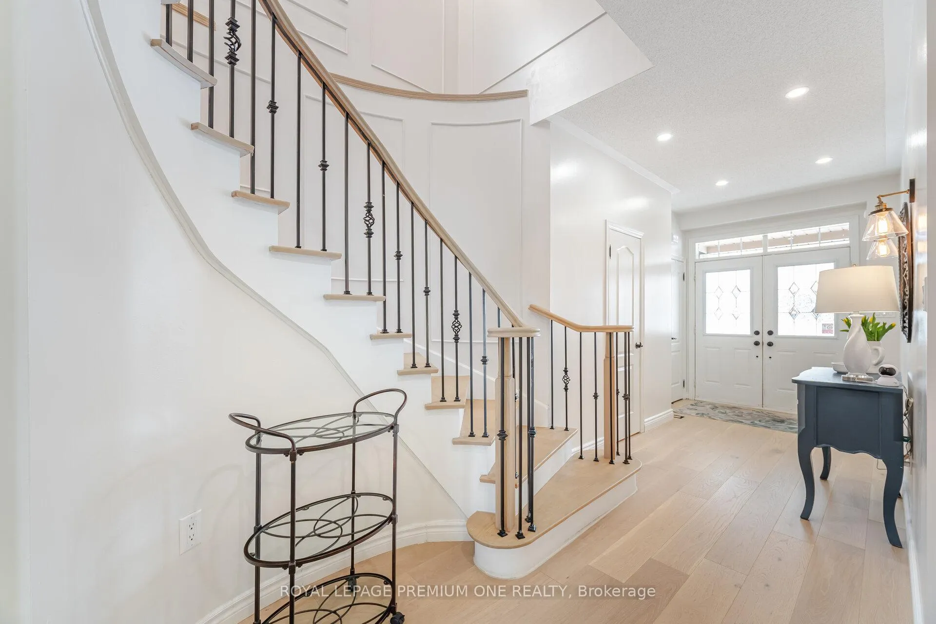 Photo 20 of 57 Cherry Bush Road, Vaughan, Patterson — HOMEH