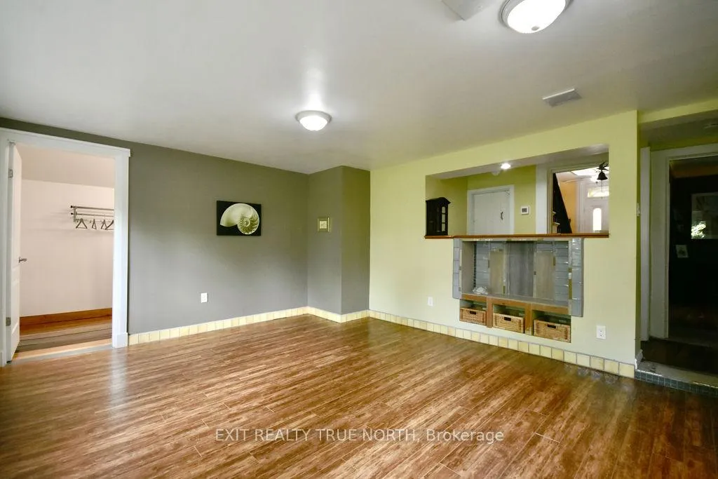 Photo 20 of 2415 Ronald Road, Springwater, Minesing — HOMEH
