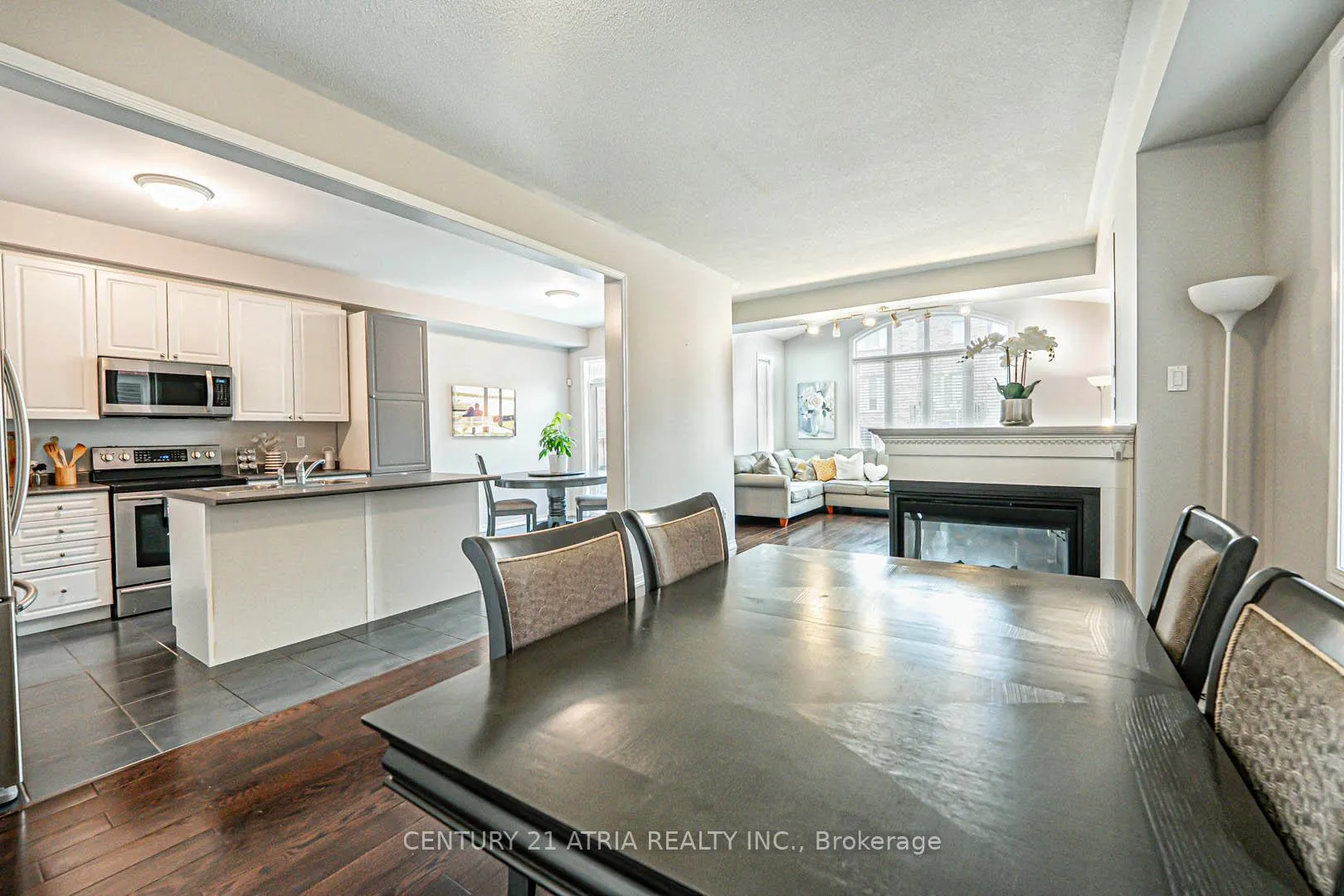 Photo 12 of 21 Chant Crescent, Ajax, Northwest Ajax — HOMEH