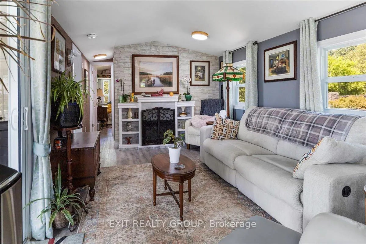 Photo 7 of Unit 1, 116 Cedardale Road, Brighton, Rural Brighton — HOMEH