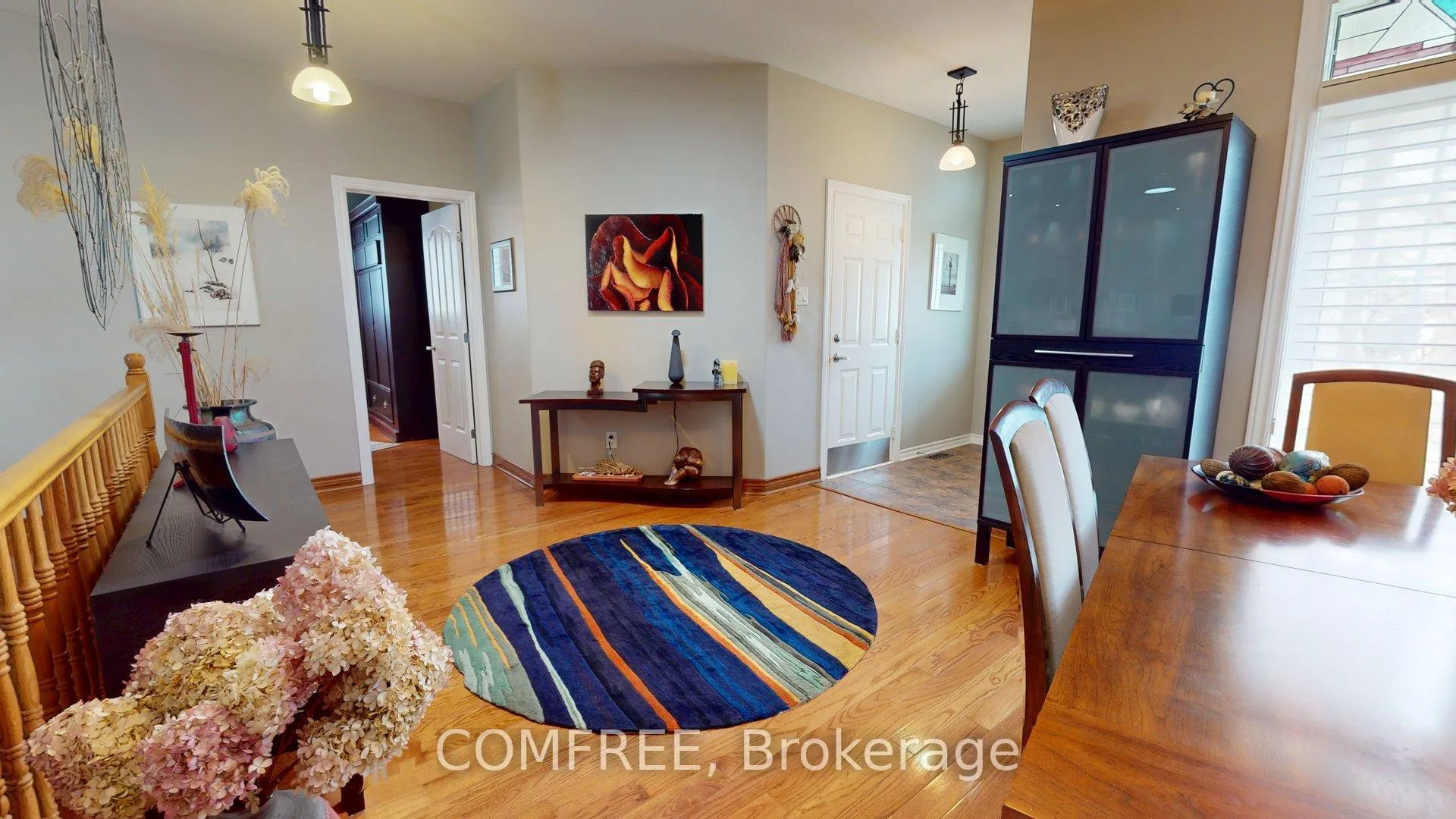 Photo 3 of 1812 Springridge Drive, Ottawa, Springridge/East Village — HOMEH