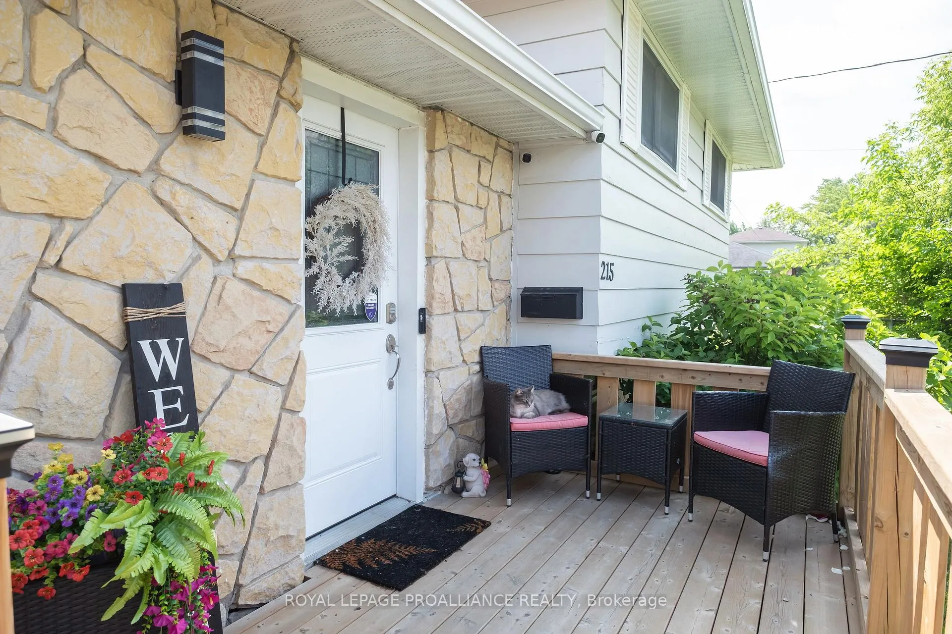 Photo 5 of 215 Haig Road, Belleville, Belleville Ward — HOMEH