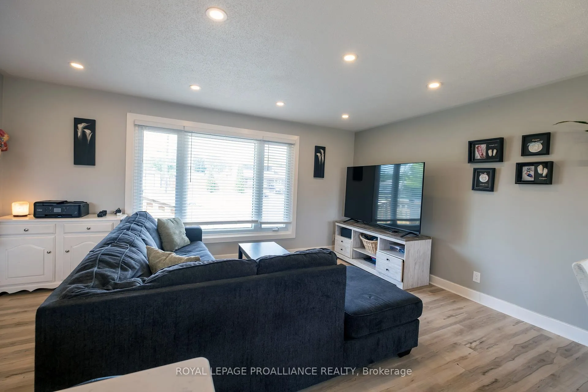 Photo 20 of 215 Haig Road, Belleville, Belleville Ward — HOMEH