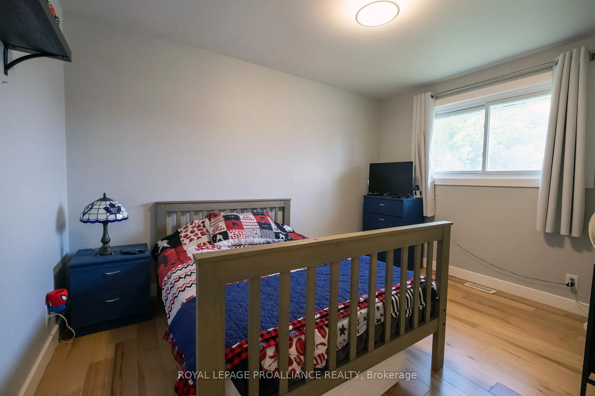 Photo 23 of 215 Haig Road, Belleville, Belleville Ward — HOMEH