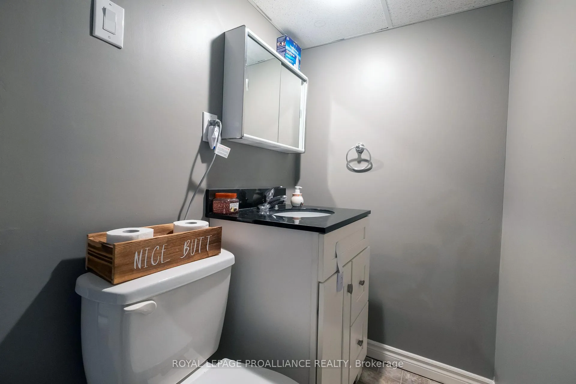 Photo 28 of 215 Haig Road, Belleville, Belleville Ward — HOMEH