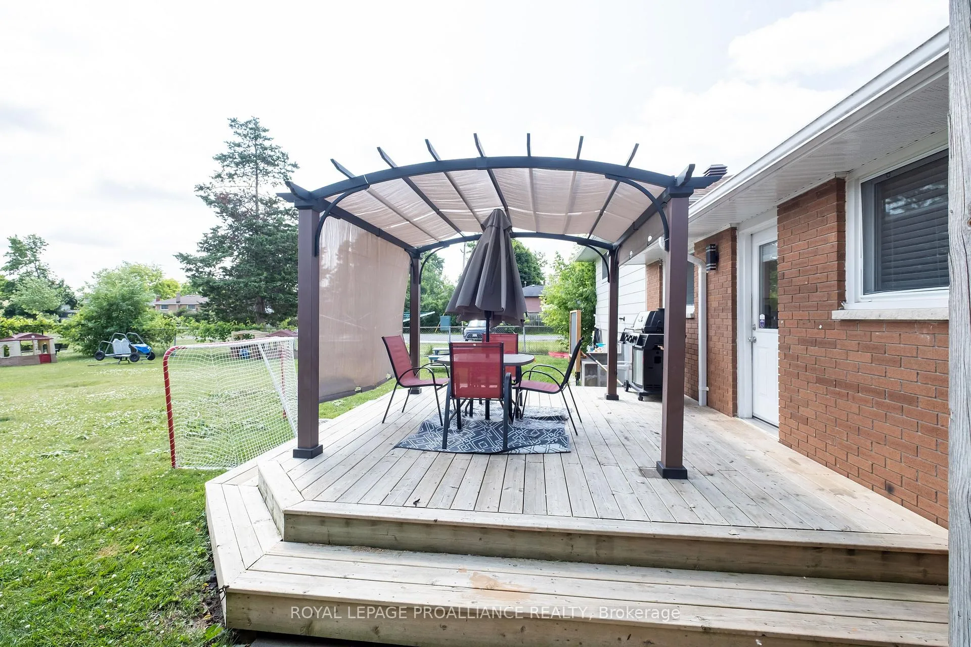 Photo 32 of 215 Haig Road, Belleville, Belleville Ward — HOMEH