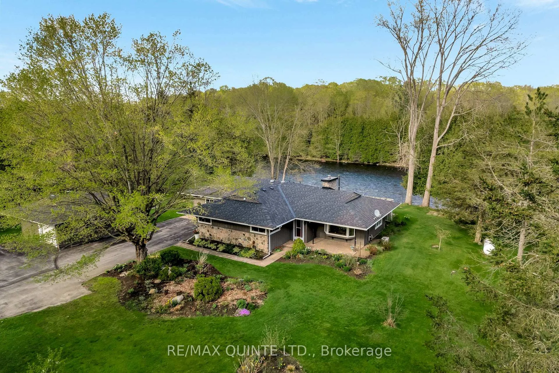 Photo 1 of 150a Hoskin Road, Belleville, Thurlow Ward — HOMEH