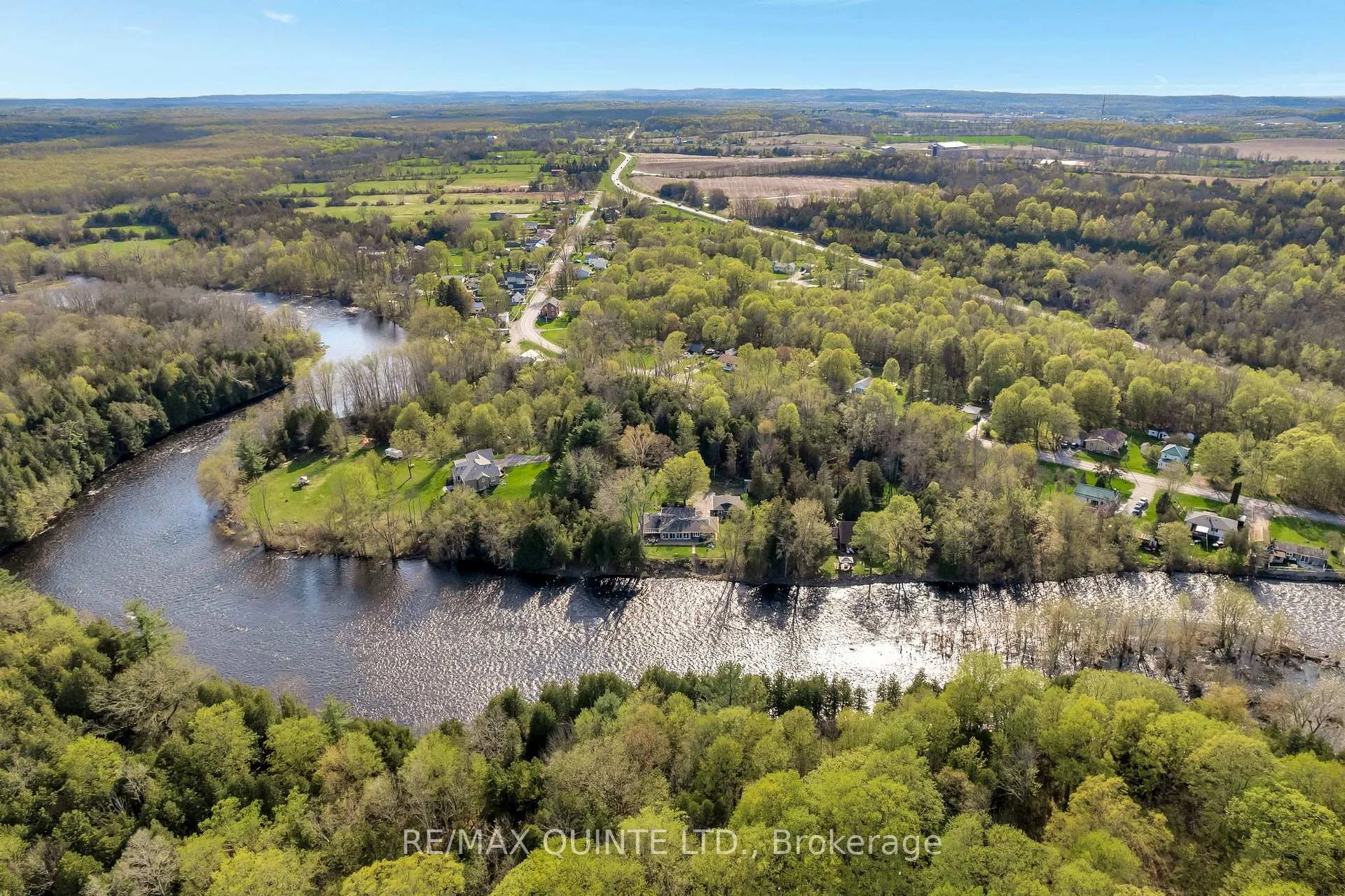 Photo 2 of 150a Hoskin Road, Belleville, Thurlow Ward — HOMEH