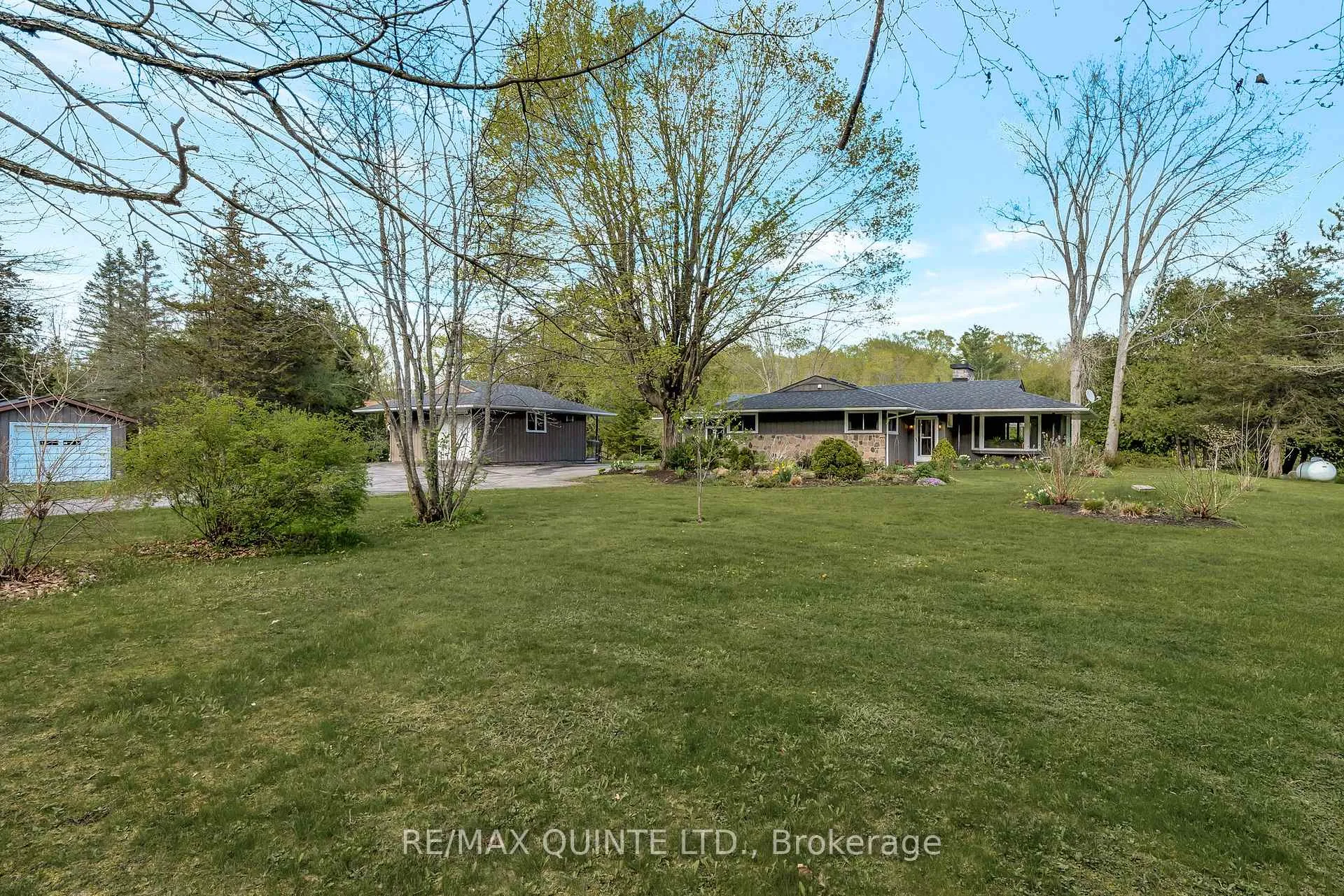 Photo 8 of 150a Hoskin Road, Belleville, Thurlow Ward — HOMEH