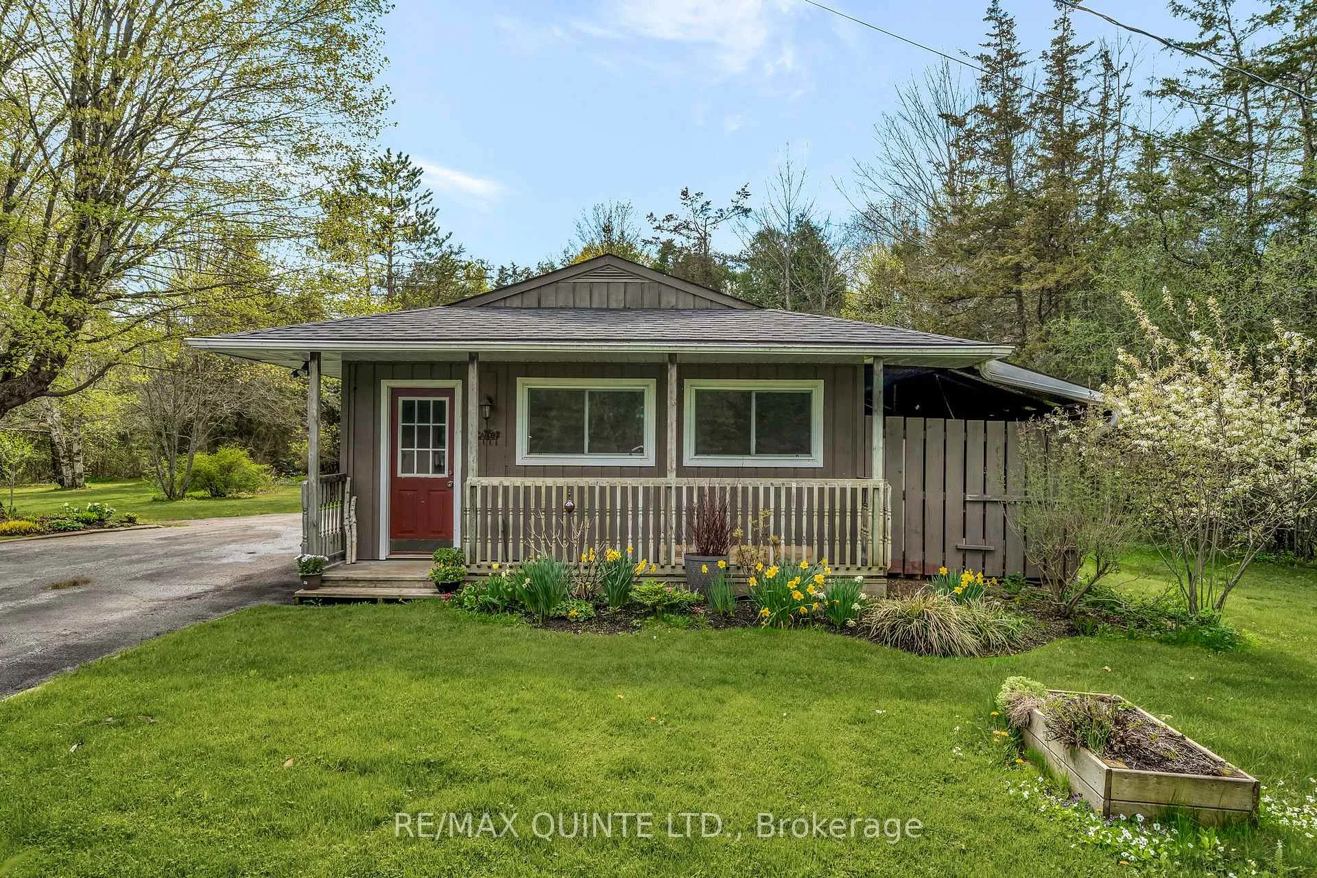 Photo 37 of 150a Hoskin Road, Belleville, Thurlow Ward — HOMEH
