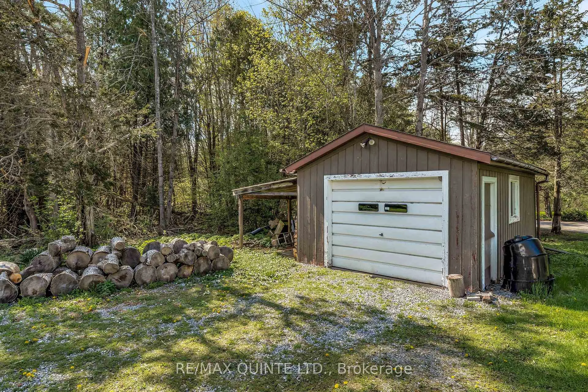Photo 40 of 150a Hoskin Road, Belleville, Thurlow Ward — HOMEH