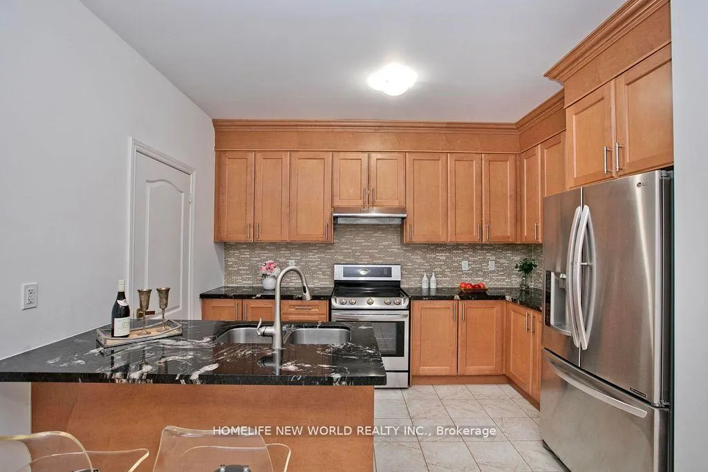 Photo 15 of 25 Saddlebrook Drive, Markham, Cornell — HOMEH