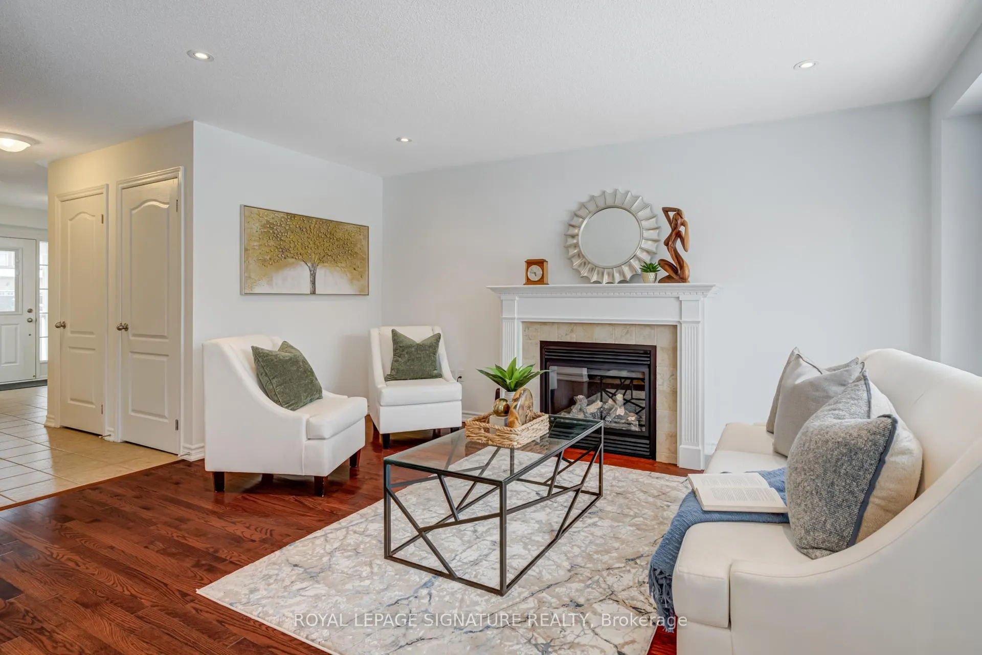 Photo 15 of 1343 Cronk Court, Oshawa, Eastdale — HOMEH