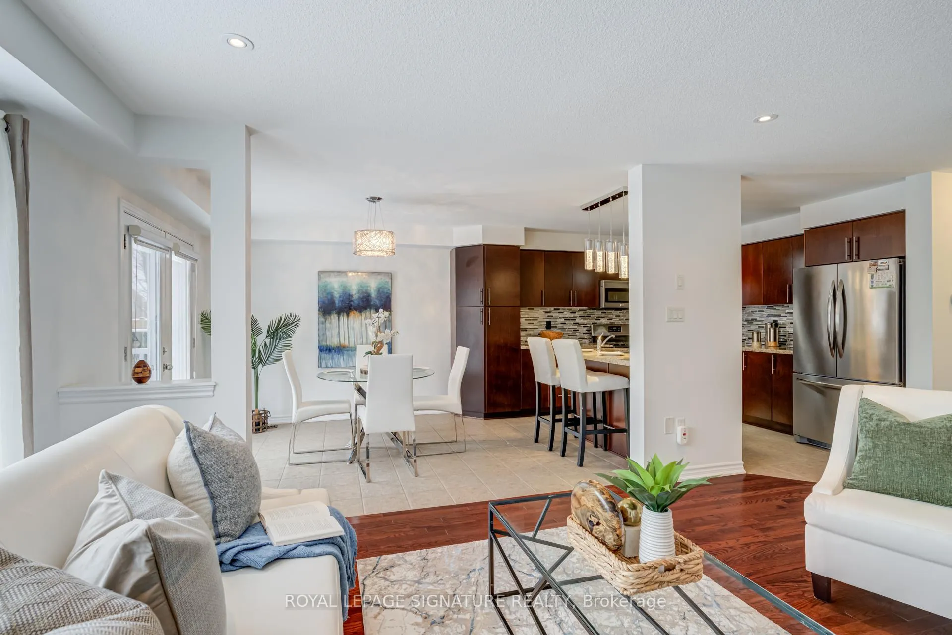 Photo 16 of 1343 Cronk Court, Oshawa, Eastdale — HOMEH