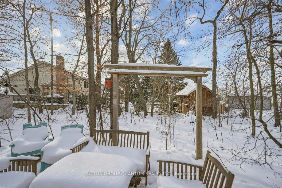Photo 42 of 629 Burning Bush Road, Waterloo, North Lakeshore — HOMEH
