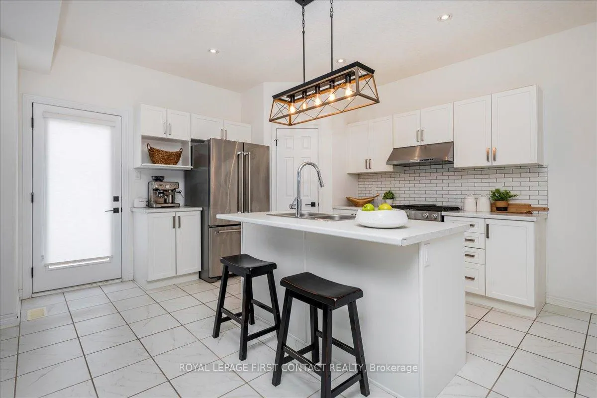 Photo 6 of 168 Summerset Drive, Barrie, Ardagh — HOMEH