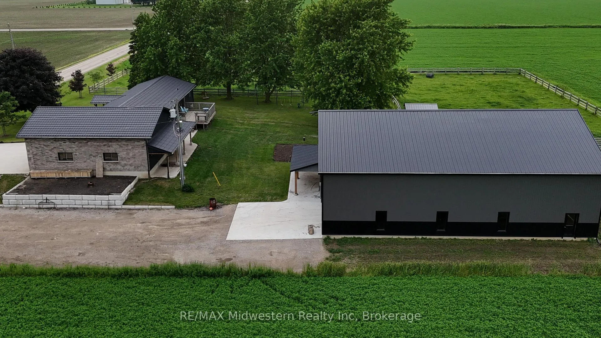 Photo 4 of 45320 St Michaels Road, Huron East, Grey — HOMEH