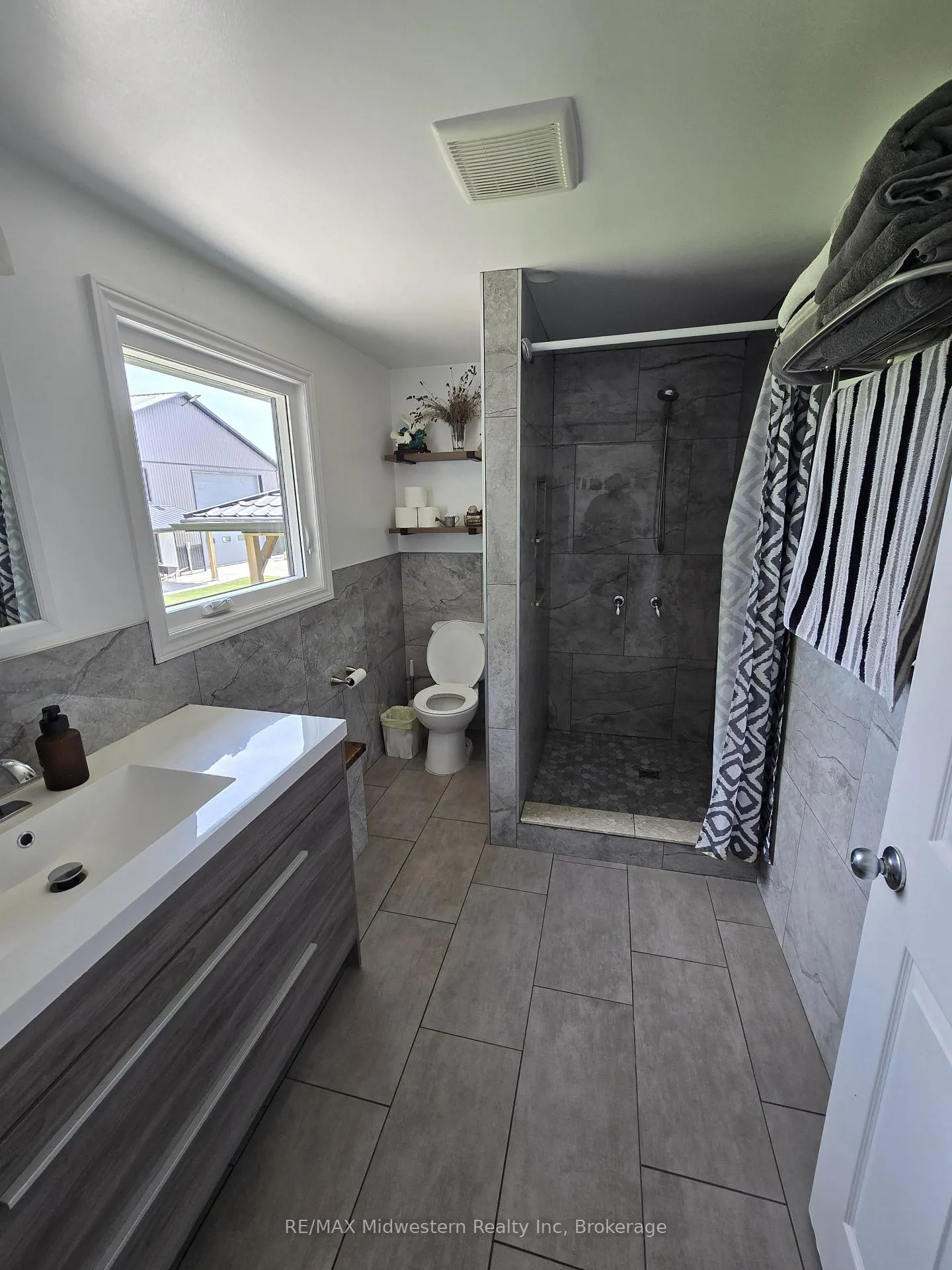 Photo 22 of 45320 St Michaels Road, Huron East, Grey — HOMEH