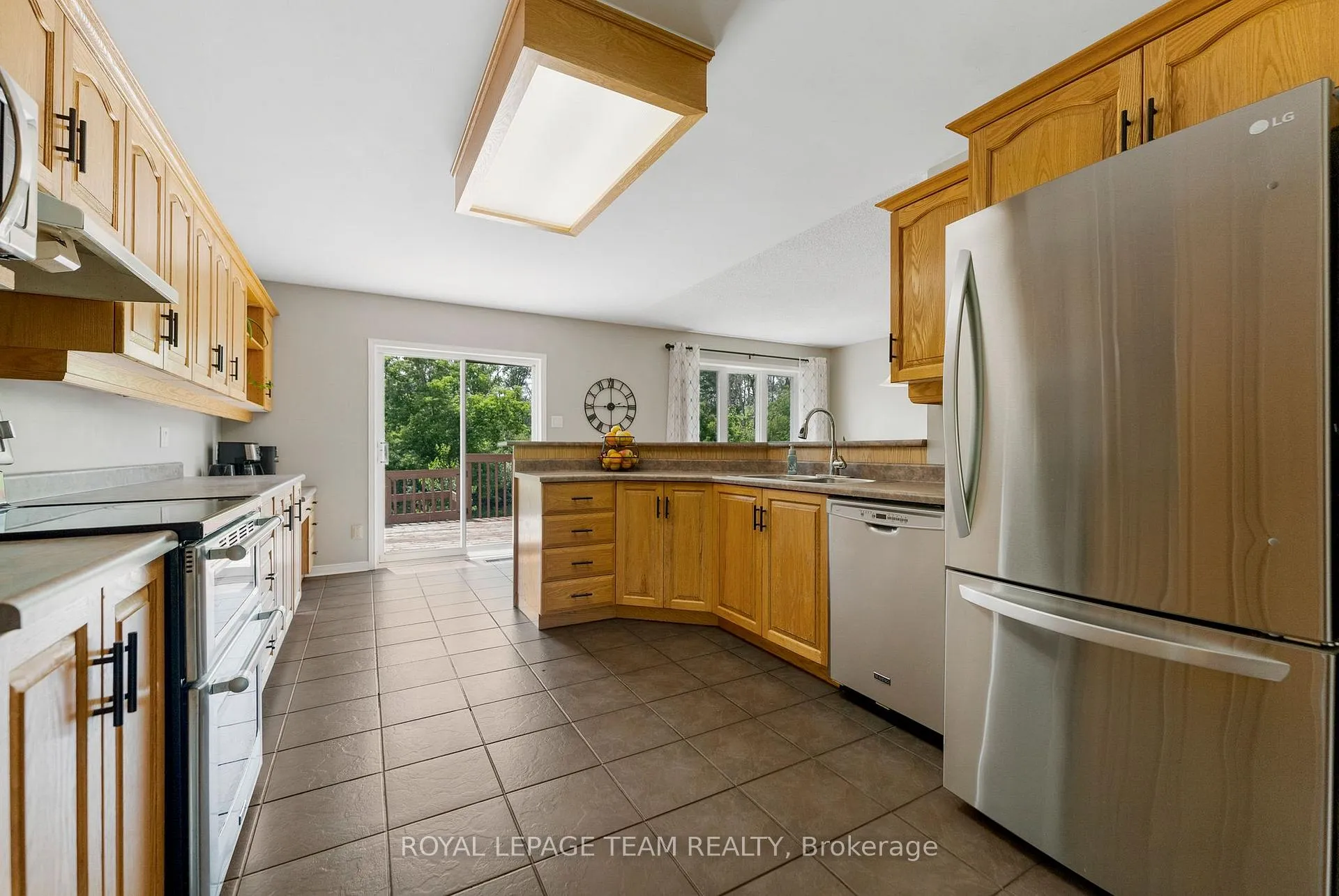 Photo 14 of 79 Mountain View Road, McNab/Braeside, Mcnab/Braeside Twps — HOMEH