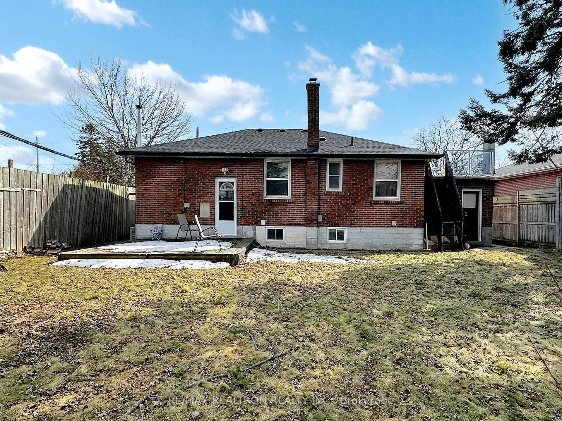 Photo 31 of 724 Phillip Murray Avenue, Oshawa, Lakeview — HOMEH