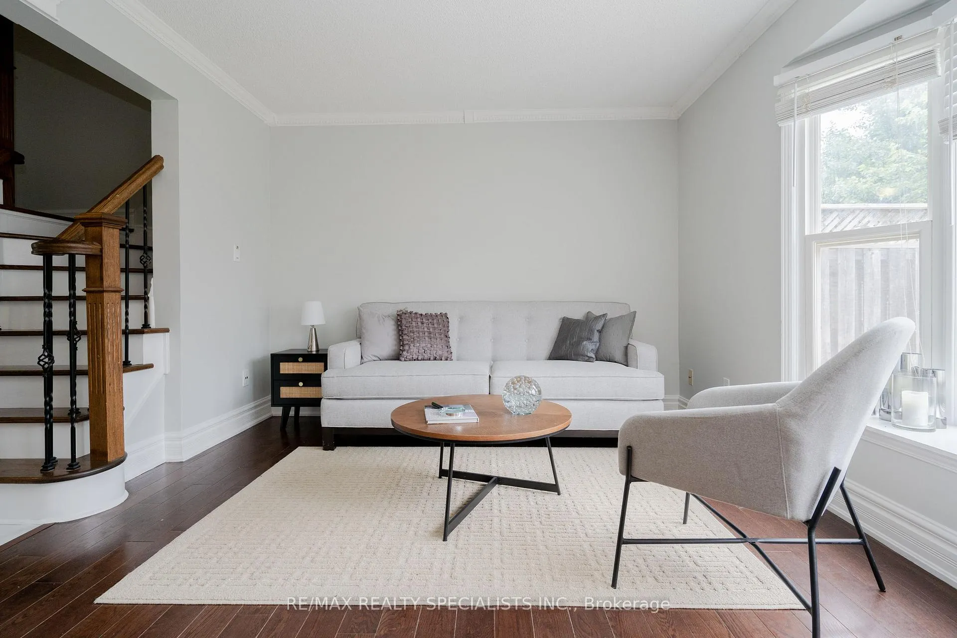 Photo 8 of 16 Mullis Crescent, Brampton, Fletcher's West — HOMEH