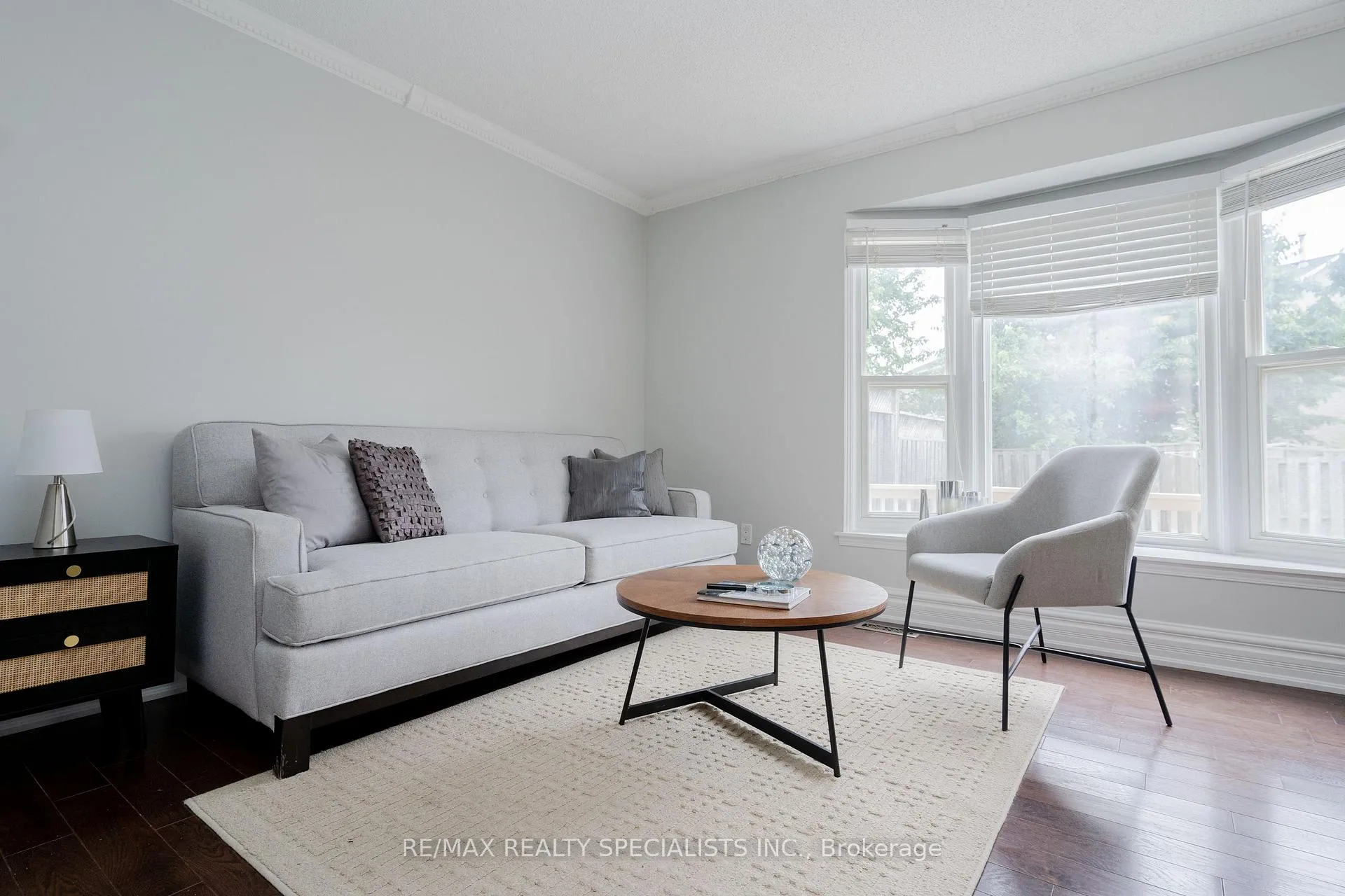 Photo 9 of 16 Mullis Crescent, Brampton, Fletcher's West — HOMEH