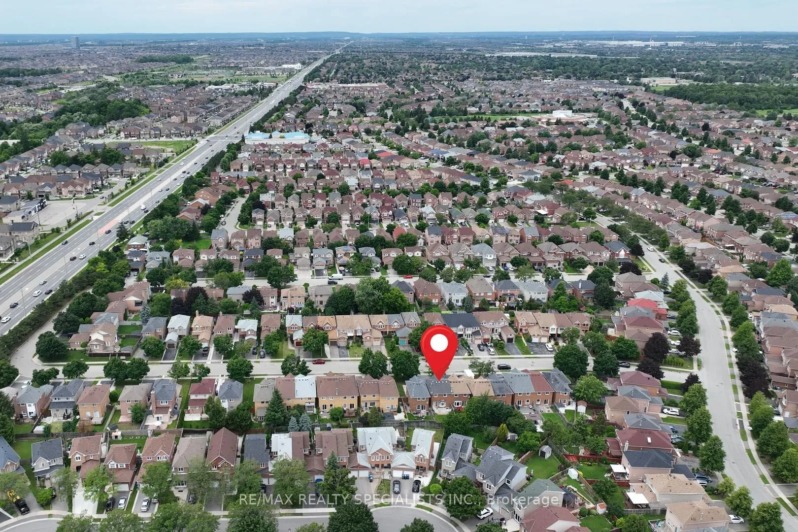 Photo 40 of 16 Mullis Crescent, Brampton, Fletcher's West — HOMEH